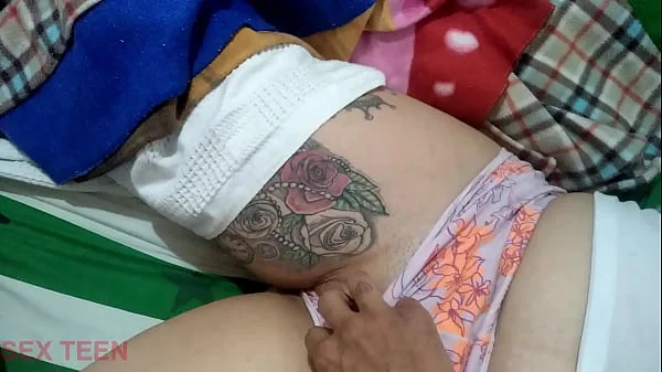 quería llevarme a ver cine porno pero mejor hizo porno conmigo