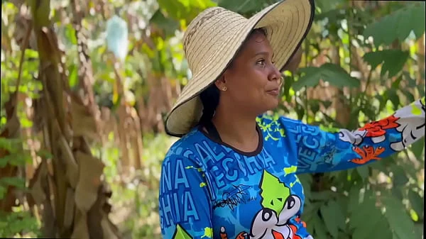 ENCUENTRO A CAMPESINA NOBLE Y LA PONGO A MAMAR A CAMBIO DE UN TELEFONO