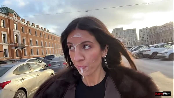 Girl agreed to walk with a stranger's Cum on her face in a public place - Cumwalk