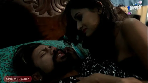 Desi Beautiful Girlfriend Gets Fucked Hard in Morning