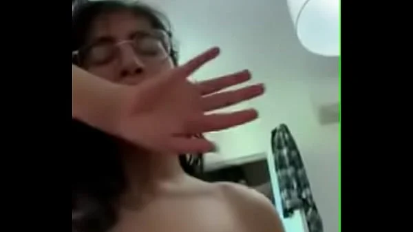 Nerdy Arab girl wants to get bred