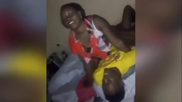 Horny Ugandan Couple fucking in the open