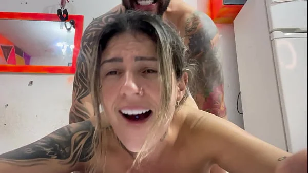 Quando pega daquele jeito q você sente tudo dentro com o pau latejando eu quase gozando!