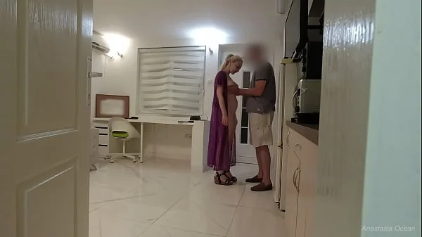 Cute delivery guy came back with flowers and I gave him a blowjob.