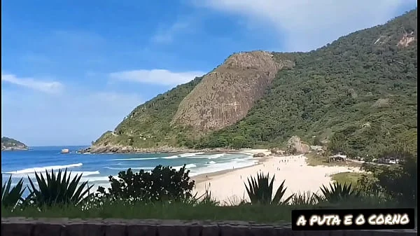 ENSAIO FOTOGRAFICO ACABOU EM MUITO SEXO COM DOIS NEGAO NA PRAIA DE NUDISMO