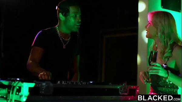BLACKED BBC-hungry Blonde fucks DJ at her house party