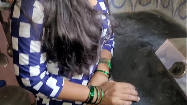 देशी भाभी को देवर ने किचन मे लेकर चोदा