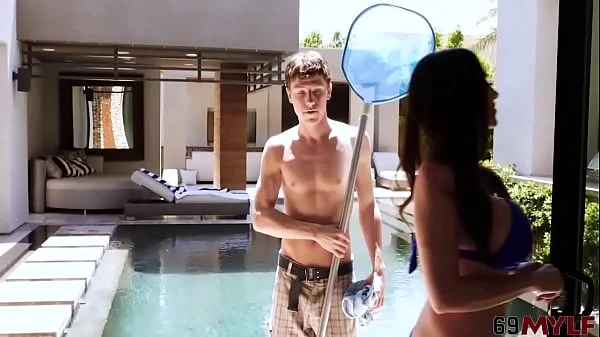 Ariella Ferrera Milf Humiliate Poolboy