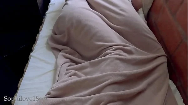 i seduce my 18 year old stepsister and we end up fucking